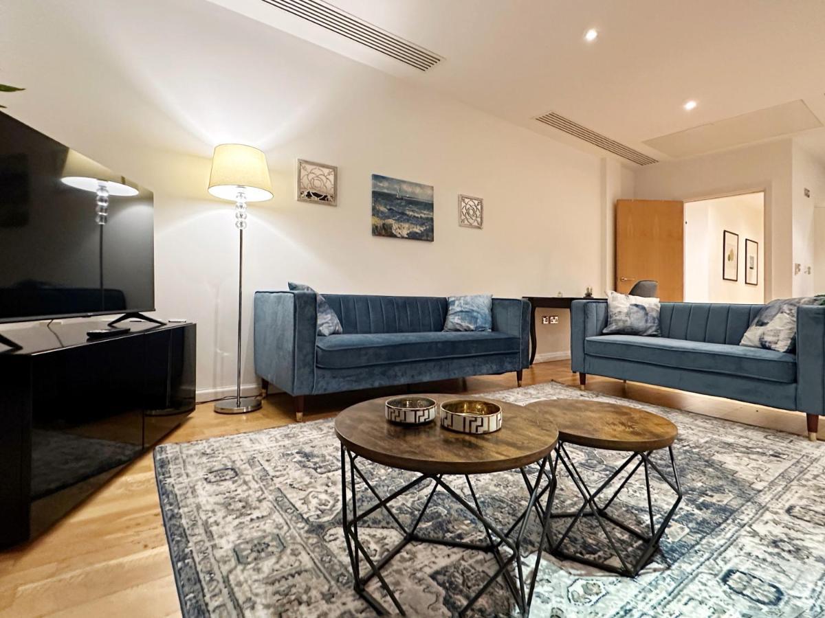 Stylish Apartment In Canary Wharf London Eksteriør billede